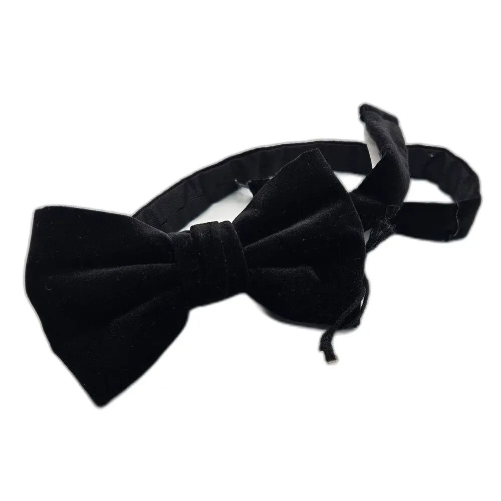 New Banana Republic Velvet Bowtie Adult One Size Adjustable Black Tux
